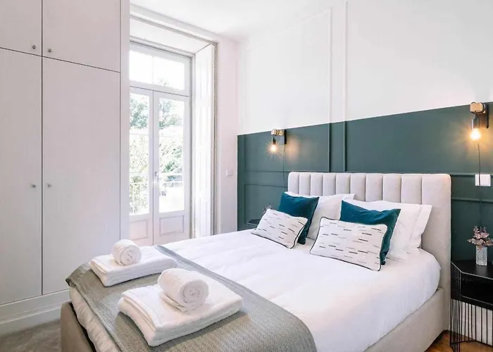 Bruno's Wine House *